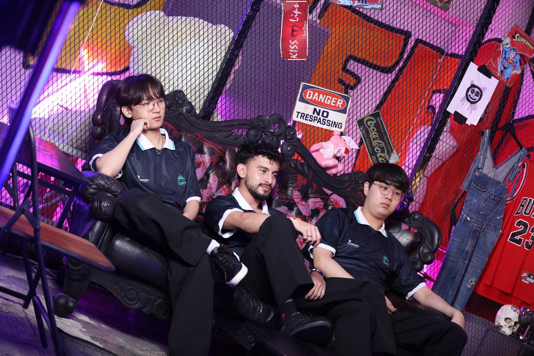 MIR Gaming About